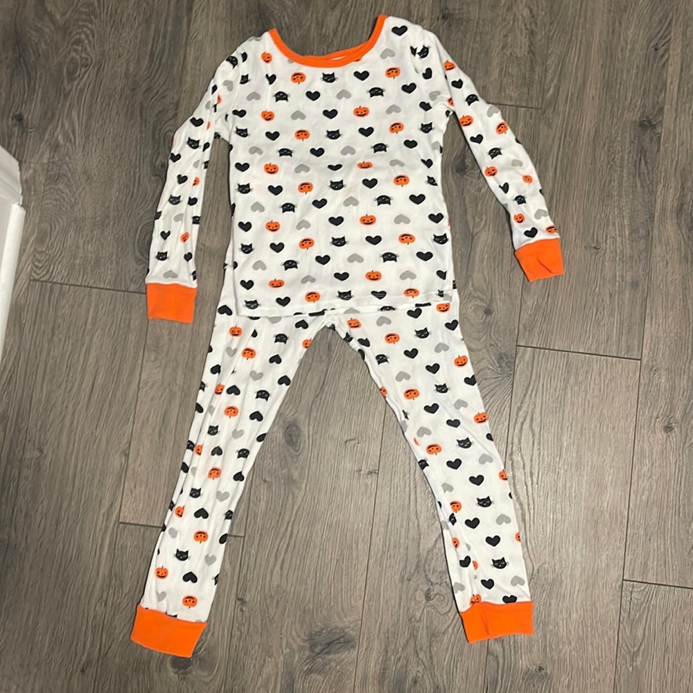 2 piece Halloween pjs